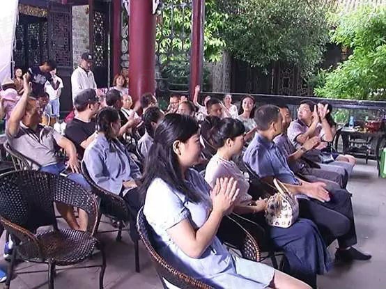 瞧啊，龍騰文化正在拍攝敘永縣城市形象宣傳片！