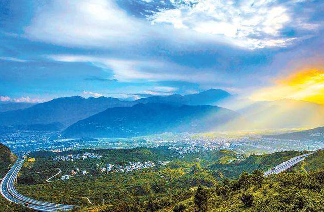 四川省雅安市滎經(jīng)縣林業(yè)局拍攝四川大相嶺自然保護區(qū)宣傳片制作詳情