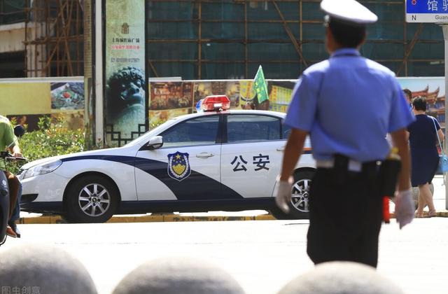 警察專題片怎么拍合適？